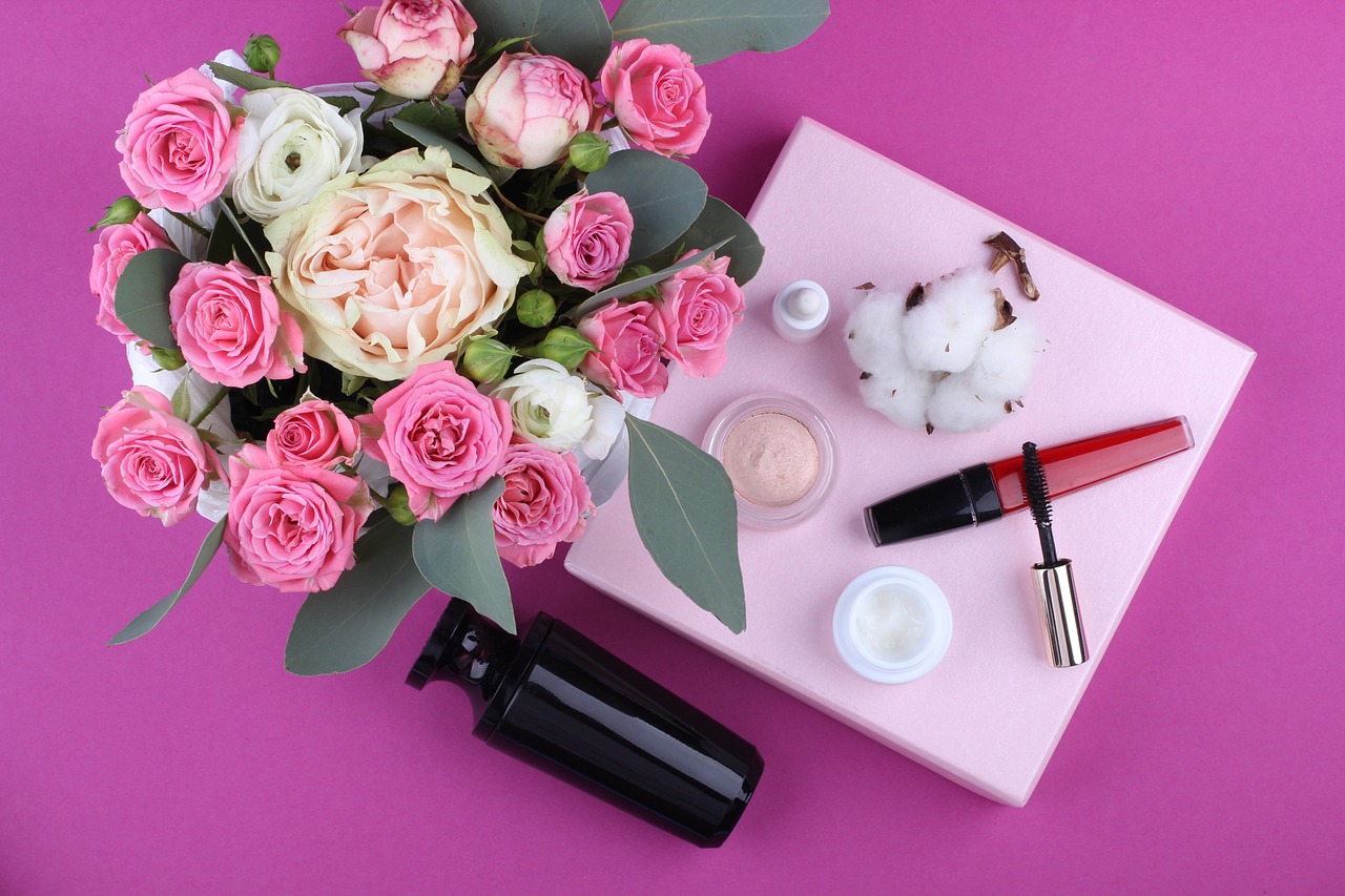 In an industry where transparency often takes a backseat, about-face is leading the charge to redefine beauty with clean, honest, and mindful formulations. By challenging the norm, the brand has carved a niche for itself as a beacon of integrity, offering cutting-edge products that are as safe and ethical as they are bold and innovative.